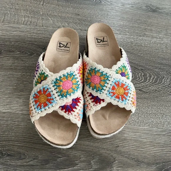 Dirty Laundry Multicolor Crochet Platform Sandals - Picture 2 of 4